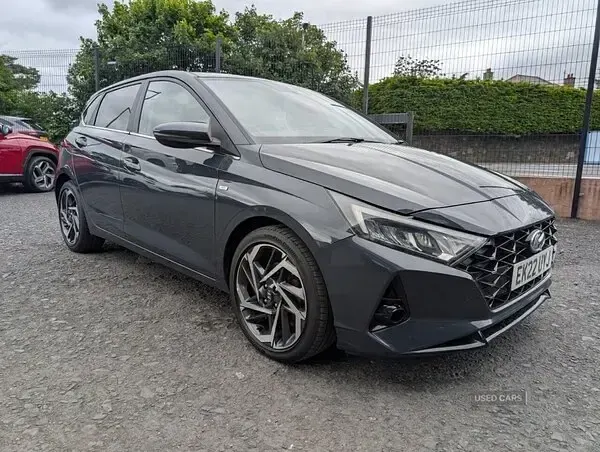 Used Hyundai i20 Premium 100 HP (73 kW) 2022 Grey Hatchback