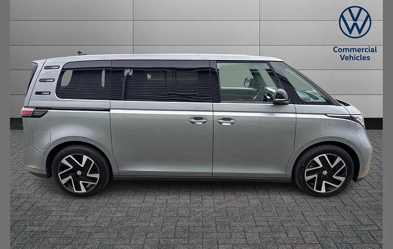 Used VW ID. Buzz Pro 210 kW (286 HP) 2025 Silver MPV