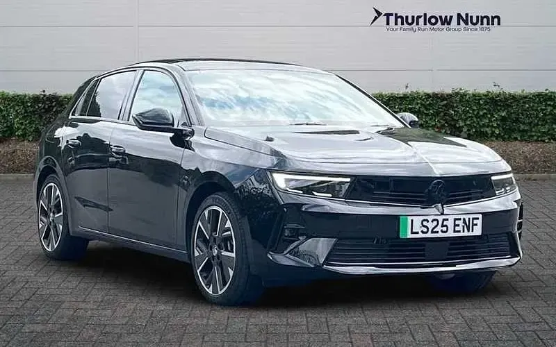 Used Vauxhall Astra Ultimate 114 kW (156 HP) 2025 Hatchback