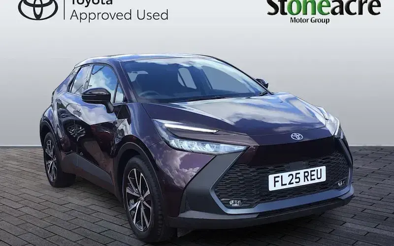 Used Toyota C-HR Design 140 HP (102 kW) 2025 SUV