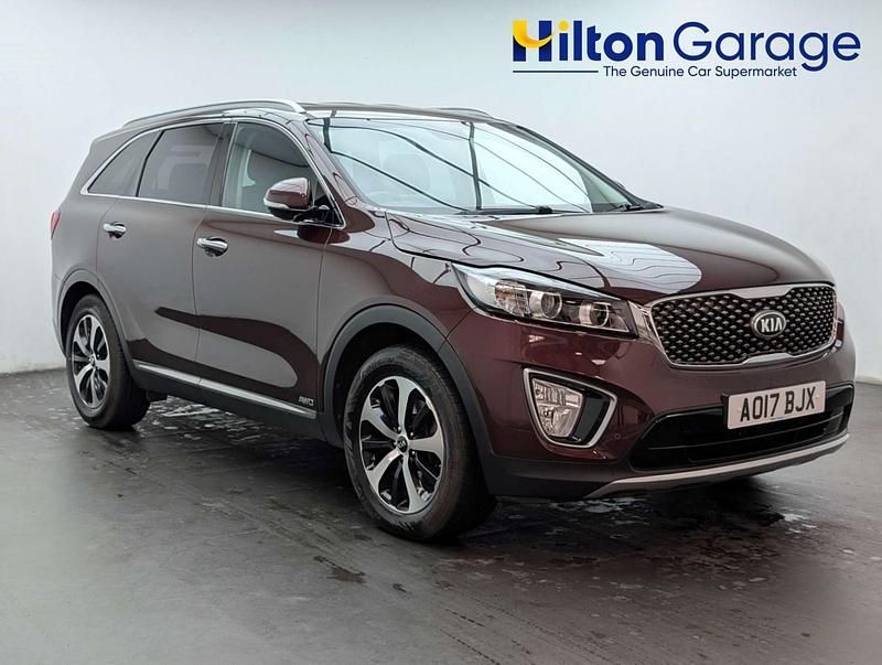 Used Kia Sorento 200 HP (147 kW) 2017 Red SUV
