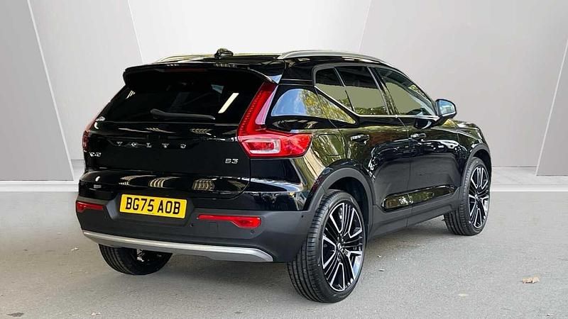 Used Volvo XC40 Ultra 2025 Onyx black SUV