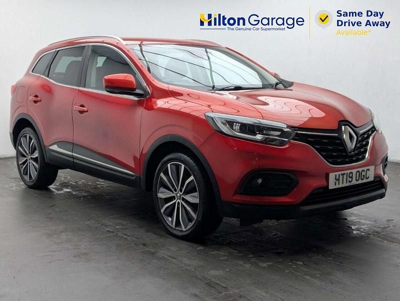 Usado Renault Kadjar Iconic 140 HP (102 kW) 2019 Vermelho SUV