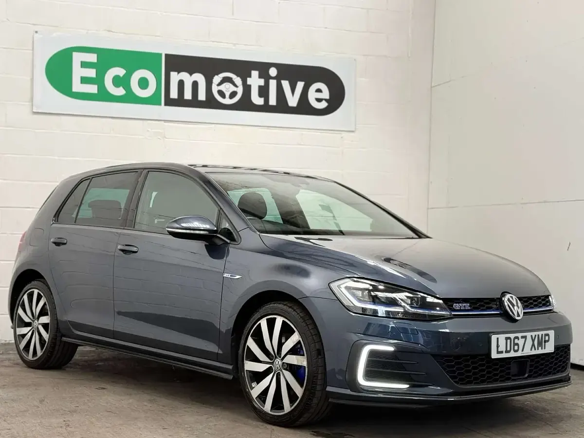 Used VW Golf VII Advance 204 HP (150 kW) 2017 Blue Hatchback