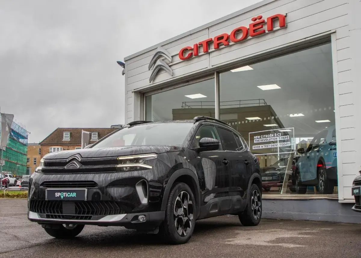 Used Citroën C5 Aircross PureTech 128 HP (94 kW) 2023 Black SUV