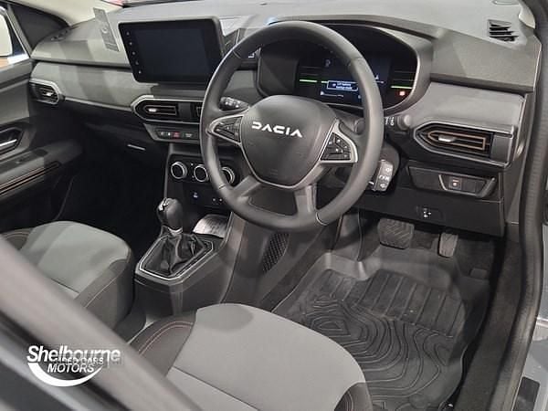 Used Dacia Jogger Extreme 140 HP (102 kW) 2024 Grey MPV