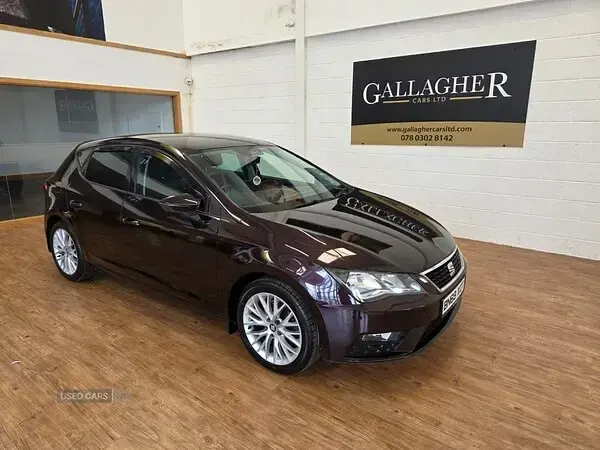 Used Seat Leon SE Dynamic 115 HP (84 kW) 2019 Mauve/purple Hatchback