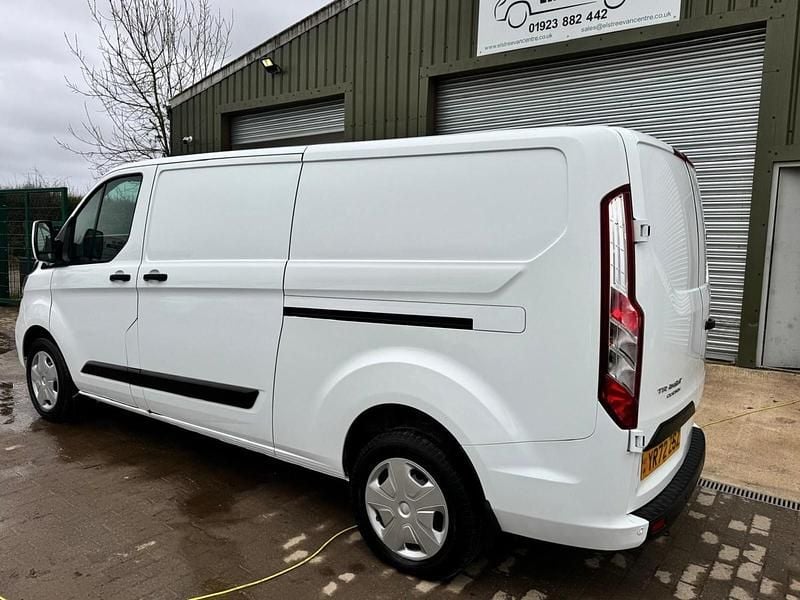 Used Ford Transit Custom Trend 130 HP (95 kW) 2022 White Van