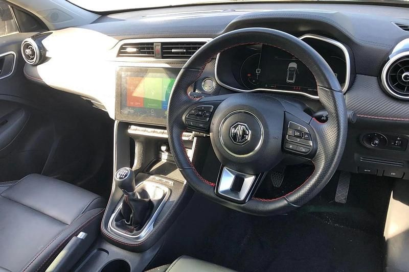 Used MG ZS Exclusive 111 HP (81 kW) 2023 Black SUV