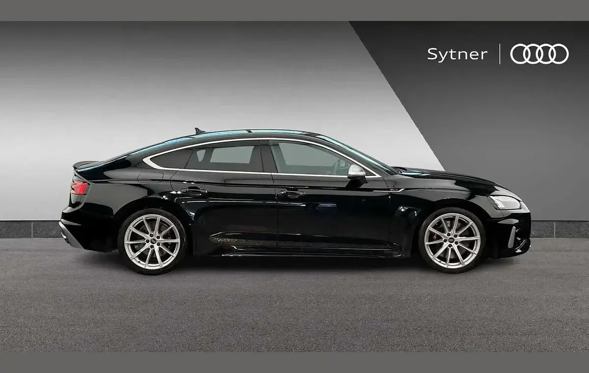 Begagnad Audi RS5 Design 444 HK (326 kW) 2025 Svart Halvkombi