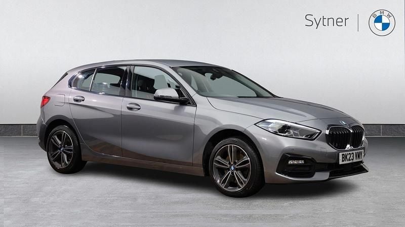 Used BMW 118 Sport Line 134 HP (98 kW) 2023 Grey Hatchback