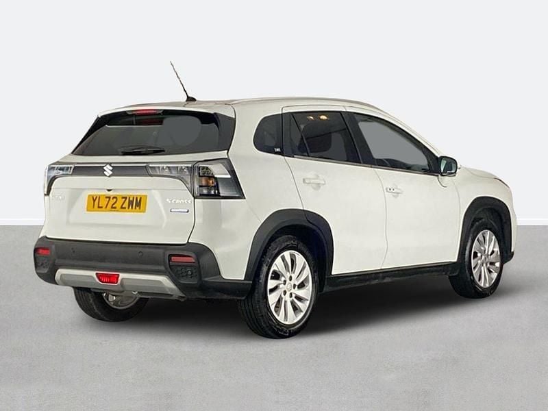 Used Suzuki SX4 2023 White Hatchback