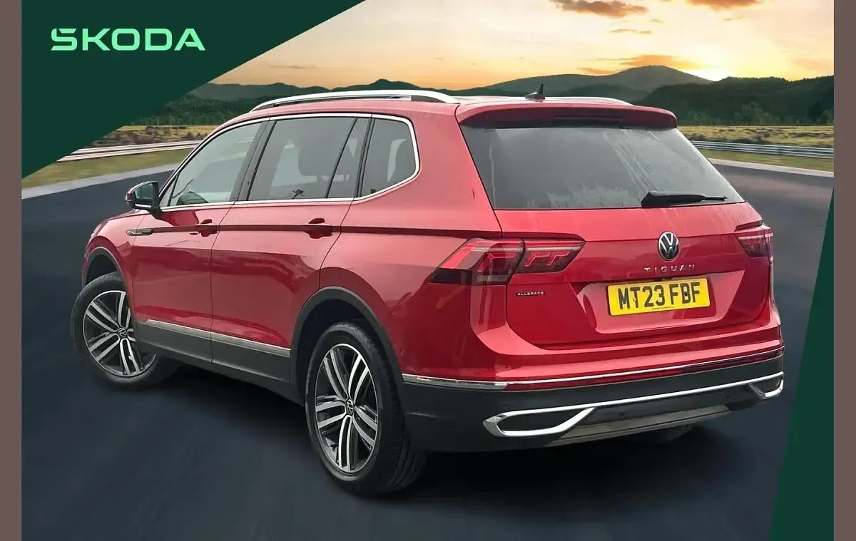 Used VW Tiguan Allspace Elegance 150 HP (110 kW) 2023 Red SUV