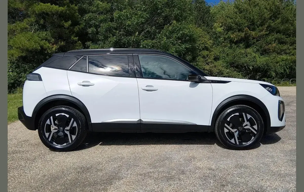 Used Peugeot 2008 GTi 129 HP (94 kW) 2025 White SUV