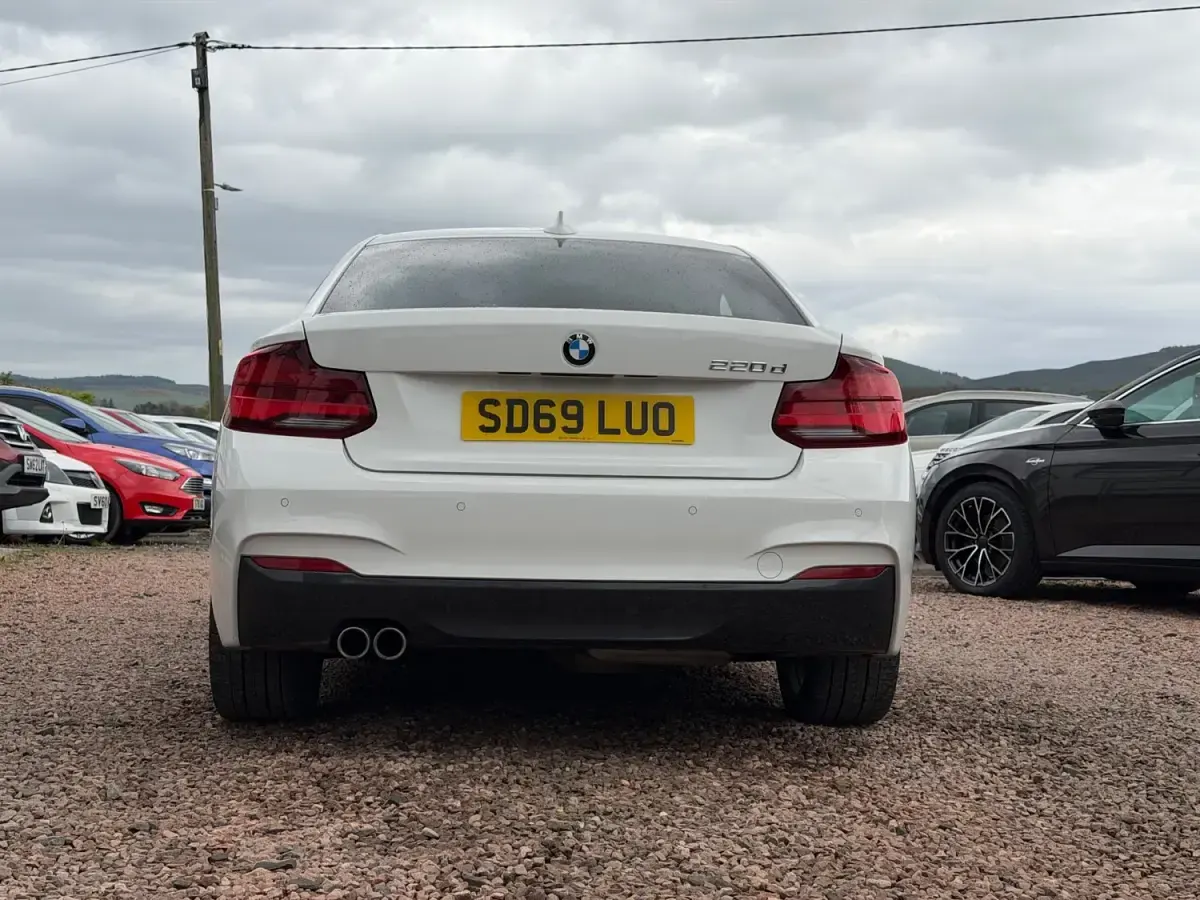 Usado BMW 220 M Sport 190 HP (139 kW) 2019 Branco Coupé