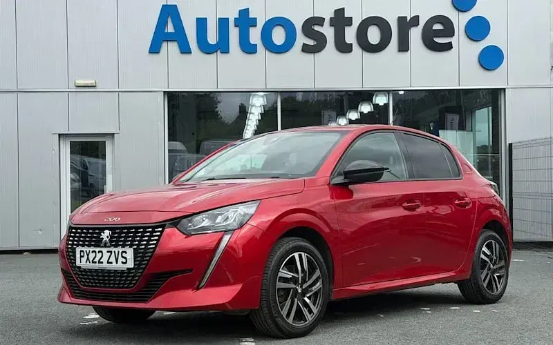 Used Peugeot 208 Allure Premium 102 HP (75 kW) 2022 Hatchback
