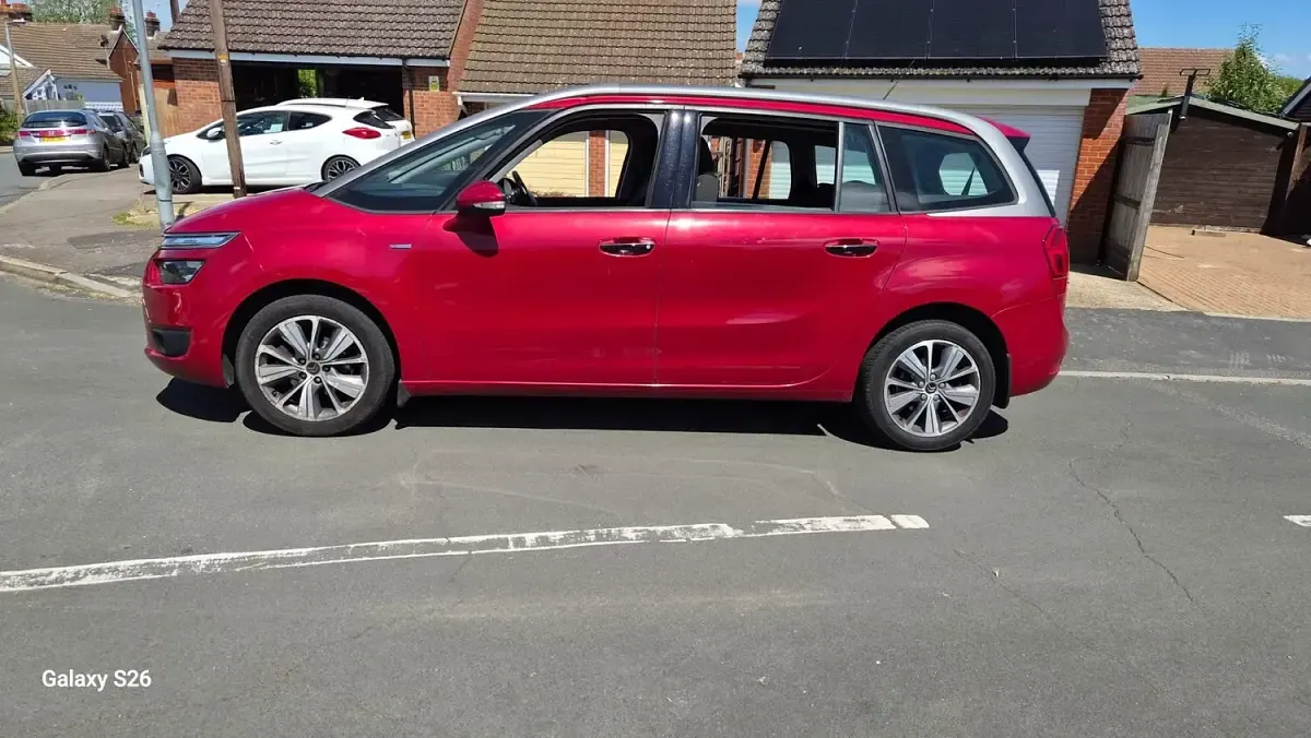 Used Citroën Grand C4 Picasso Exclusive 2014 Red MPV