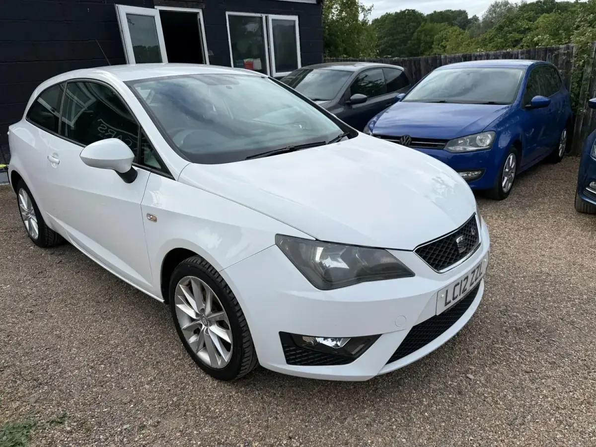 Used Seat Ibiza FR 105 HP (77 kW) 2012 White Hatchback