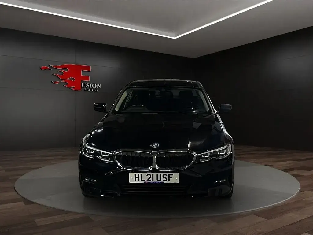 Usado BMW 330e Performance 292 HP (214 kW) 2021 Preto Sedan