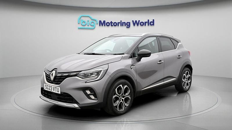 Second-hand Renault Captur Techno 138 CP (101 kW) 2023 SUV
