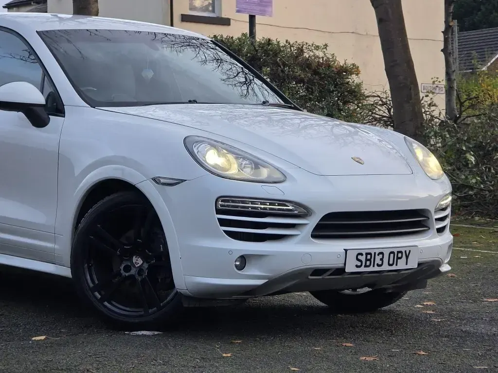 Usado Porsche Cayenne 245 CV (180 kW) 2013 Blanco SUV