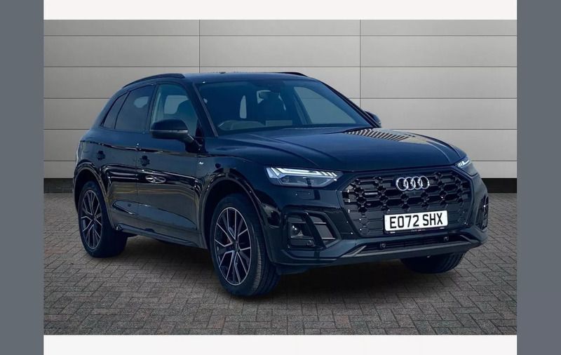 Mythos black Used 2022 Audi Q5 Comfort SUV | £38,745 (Fair price) - Image 1/4