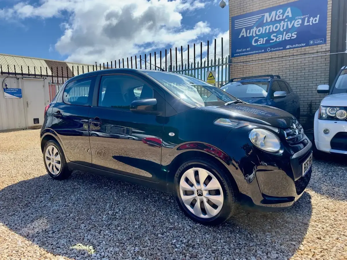 Used Citroën C1 Feel 68 HP (50 kW) 2016 Black Hatchback