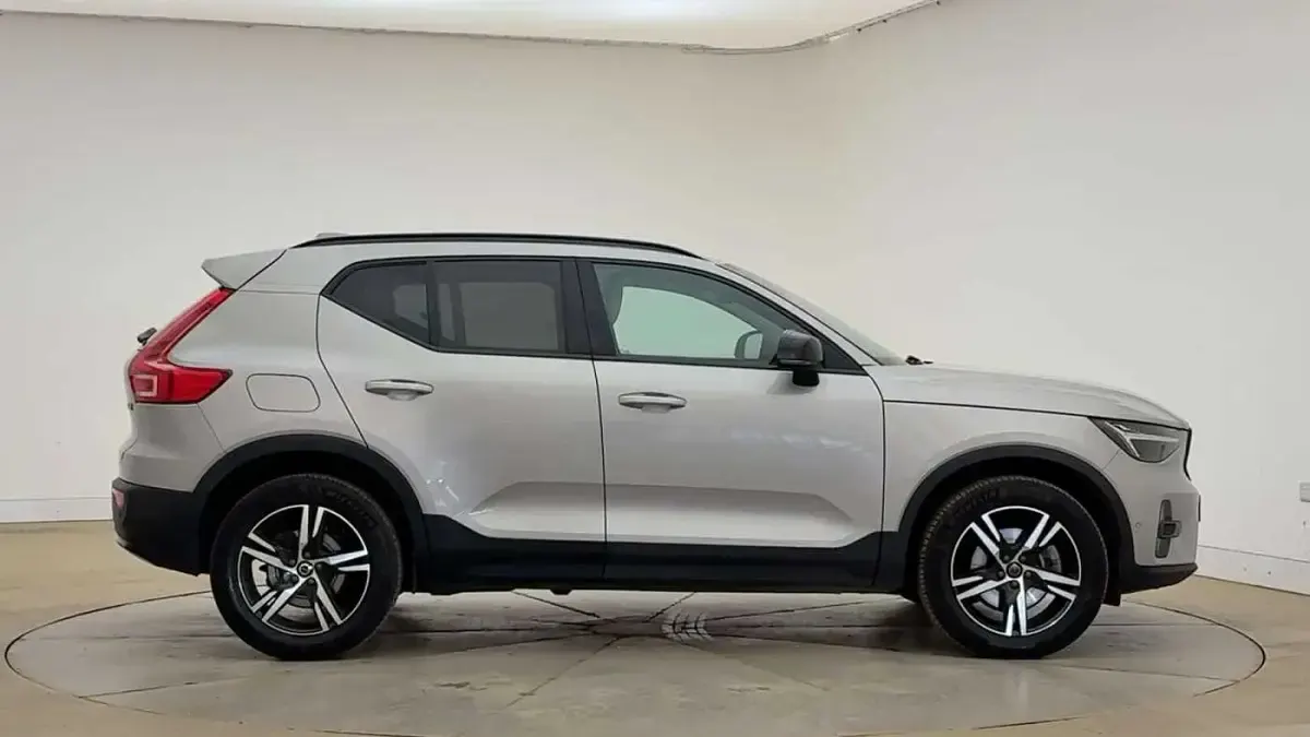 Used Volvo XC40 Plus 194 HP (142 kW) 2023 SUV