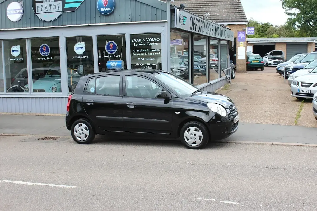 Used Kia Picanto 61 HP (44 kW) 2010 Black Hatchback