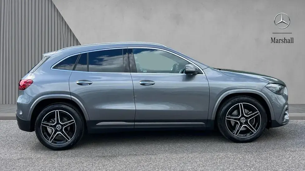 Used Mercedes GLA200 Executive 163 HP (119 kW) 2025 Mountain grey metallic SUV