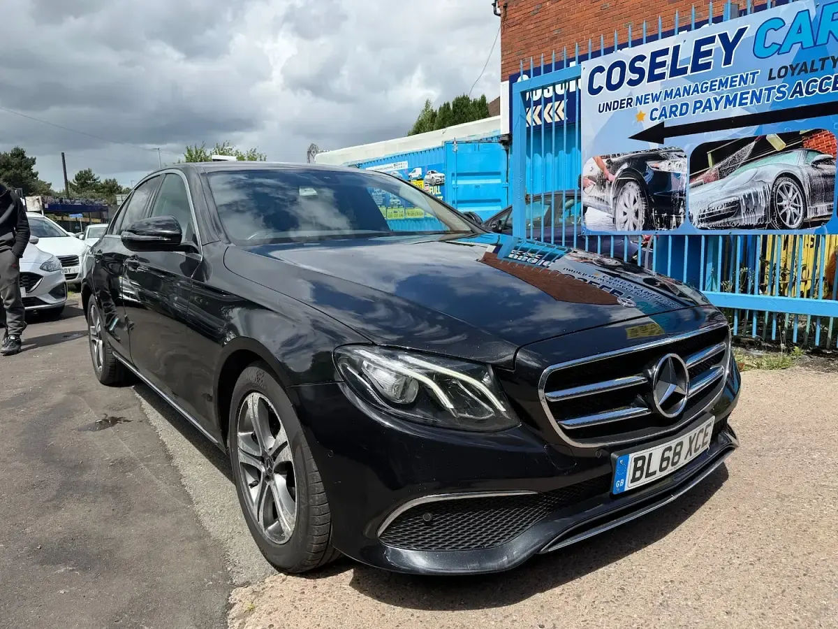 Used Mercedes E220 SE 194 HP (142 kW) 2018 Black Sedan