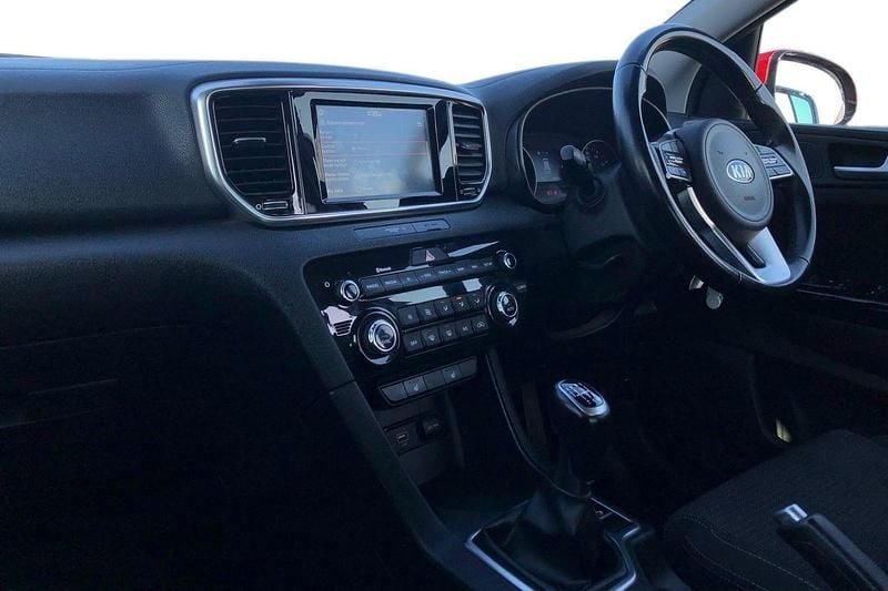 Used Kia Sportage 177 HP (130 kW) 2019 Red SUV
