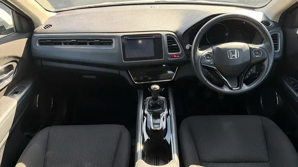 Used Honda HR-V SE 130 HP (95 kW) 2016 White SUV