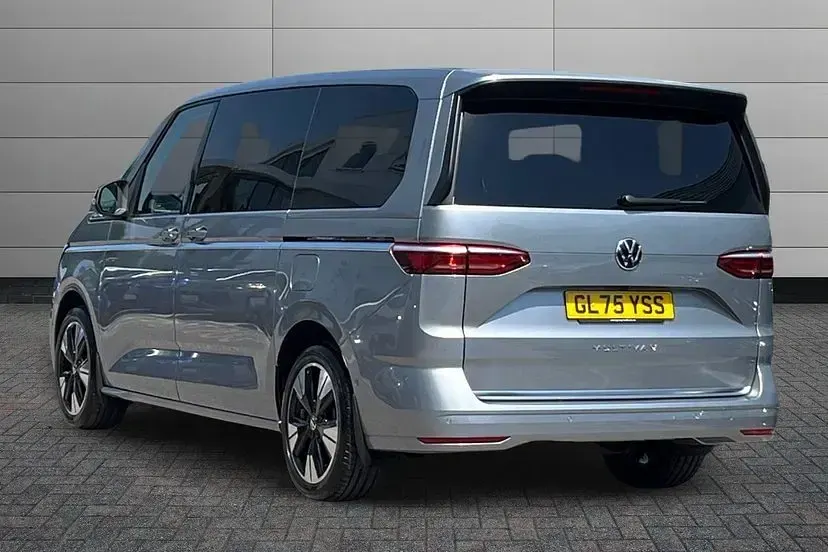 Used VW Multivan Style 150 HP (110 kW) 2025 Silver MPV