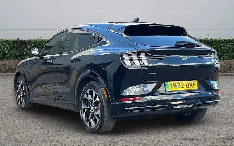 Used Ford Mustang Standard Range 269 HP (197 kW) 2021 Black Estate
