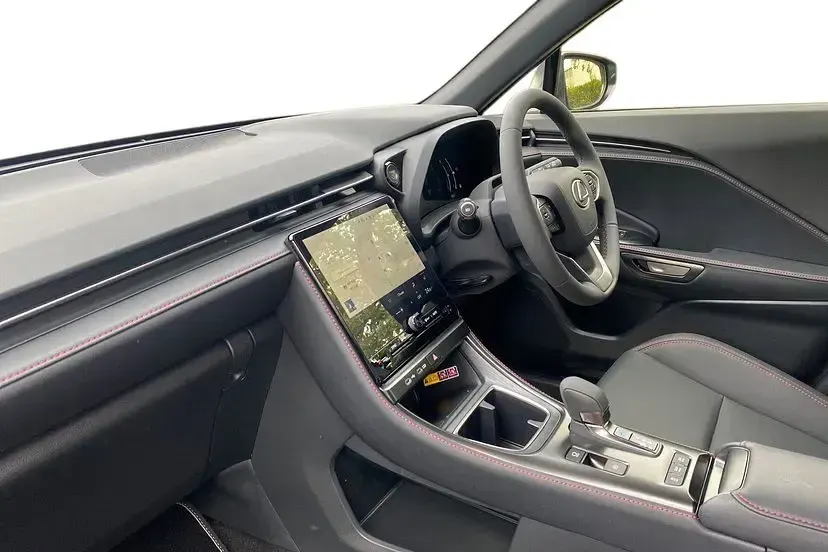 New Lexus LBX 134 HP (98 kW) 2026 Cement grey SUV