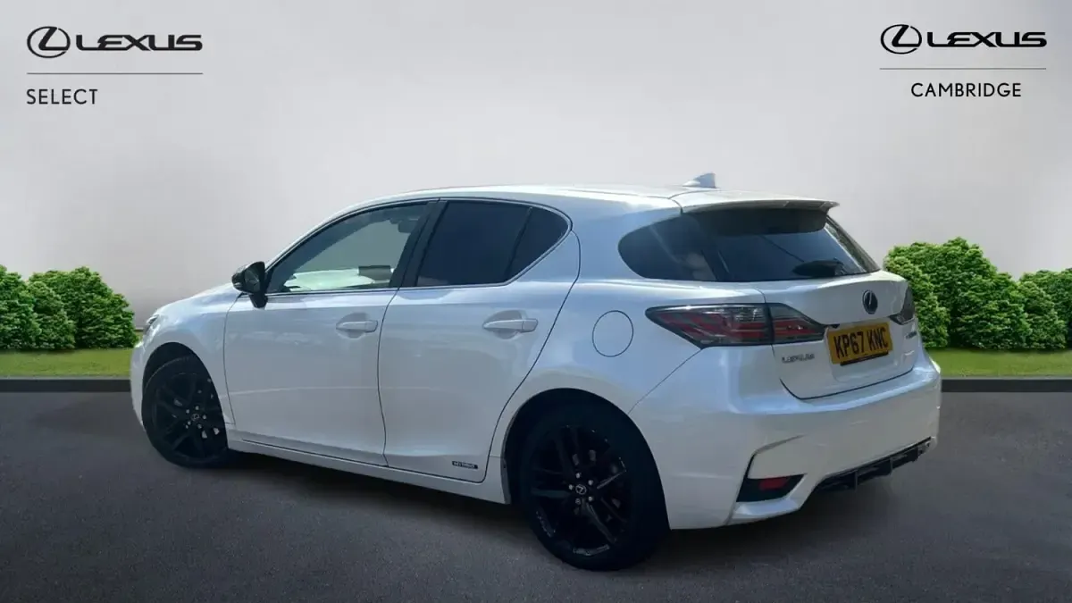 Used Lexus CT200h Sport Line 2017 White Hatchback