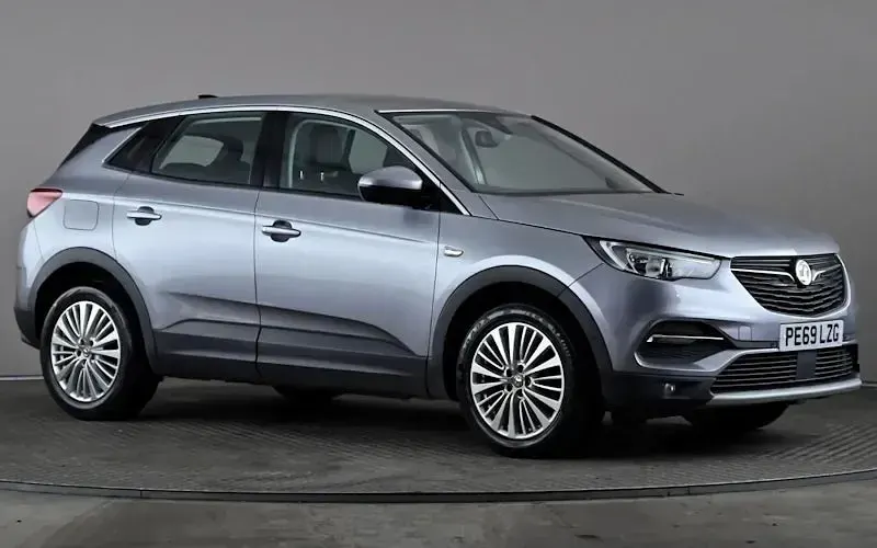 Second-hand Vauxhall Grandland X Business Edition 131 CP (96 kW) 2021 SUV