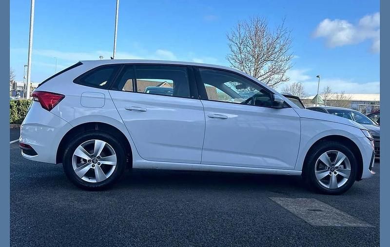Used Skoda Scala SE 115 HP (84 kW) 2025 Moon white metallic Hatchback