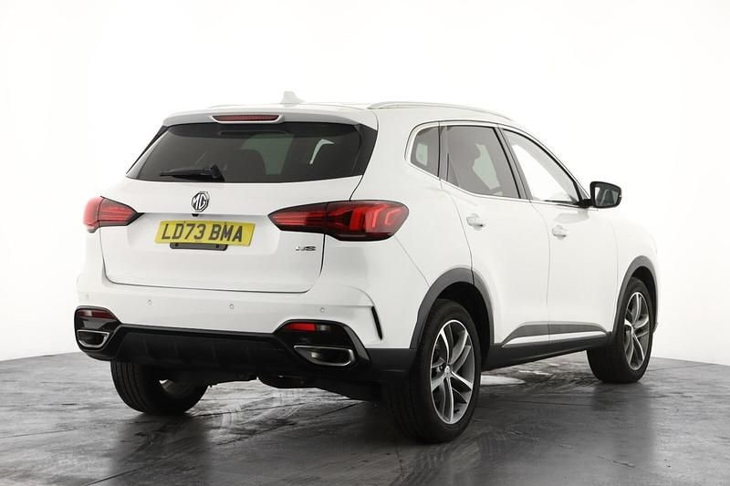 Used MG HS Trophy 2024 White SUV