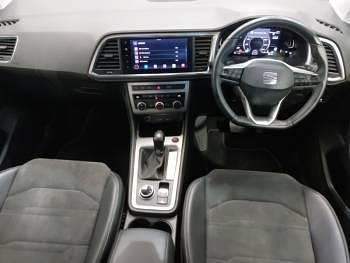 Begagnad Seat Ateca Xperience 150 HK (110 kW) 2024 Vit SUV