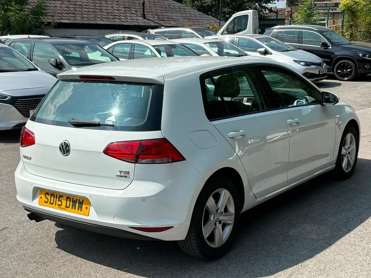 Used VW Golf VII Match 2015 White Hatchback