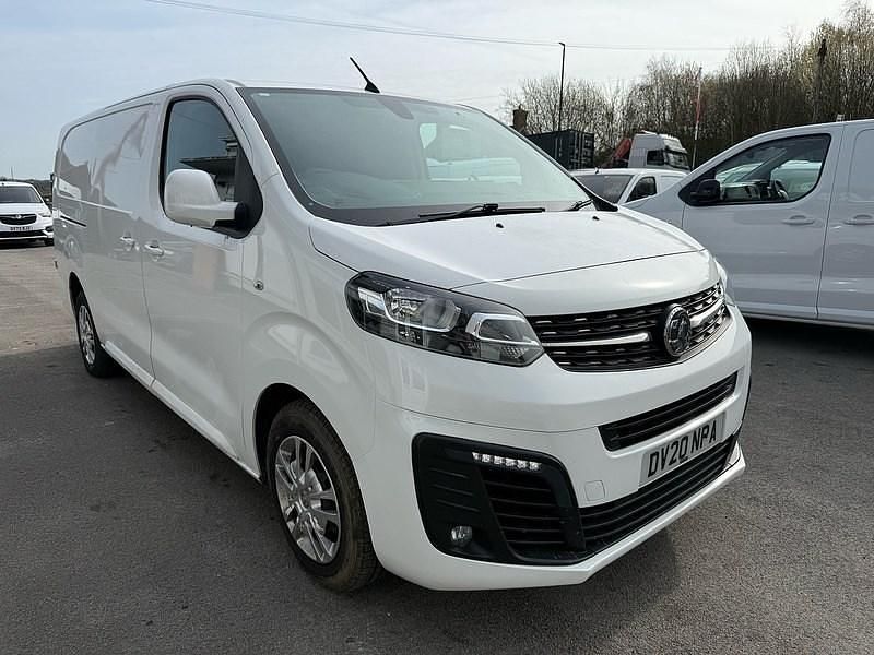 Used Vauxhall Vivaro Sportive 100 HP (73 kW) 2020 White MPV