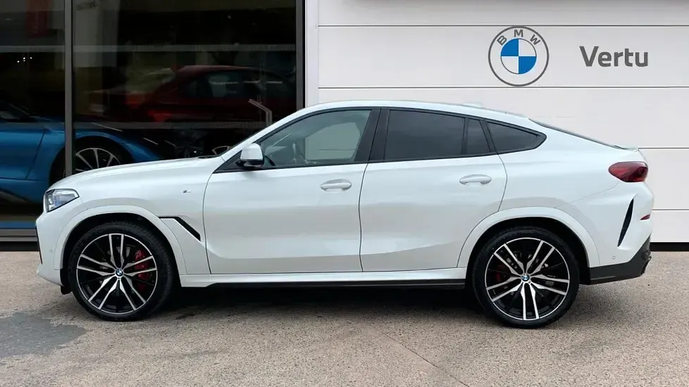 Used BMW X6 M Sport 286 HP (210 kW) 2022 White SUV