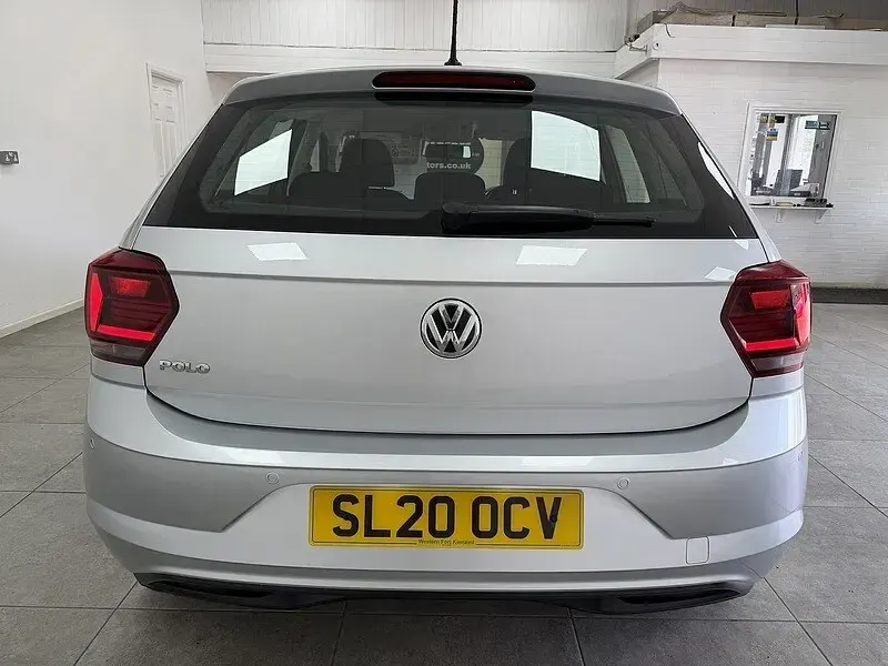 Used VW Polo SE 80 HP (58 kW) 2020 Silver Hatchback