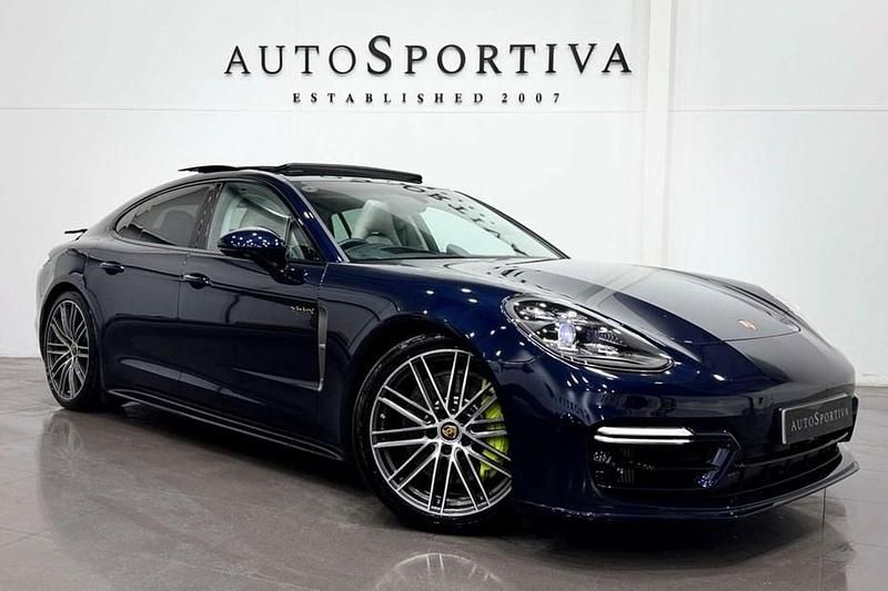 Used Porsche Panamera Platinum Edition 456 HP (335 kW) 2023