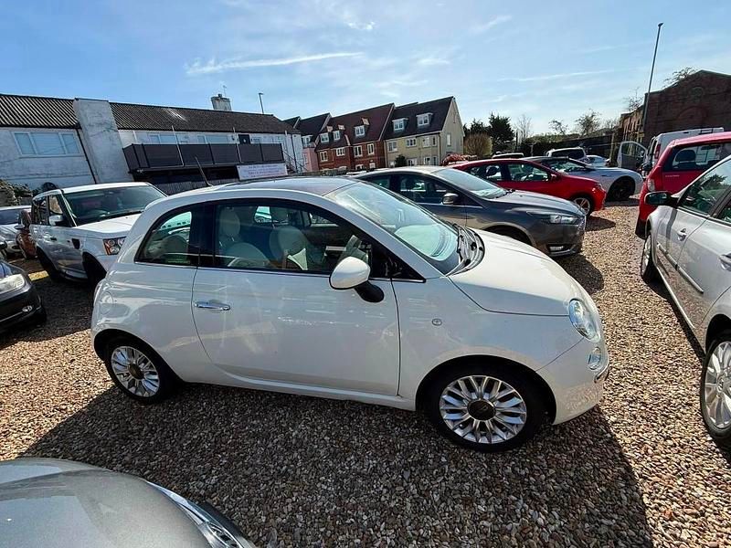 Used Fiat 500 Lounge 2015 White Hatchback