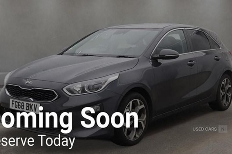 Used Kia Ceed 114 HP (83 kW) 2018 Grey Hatchback