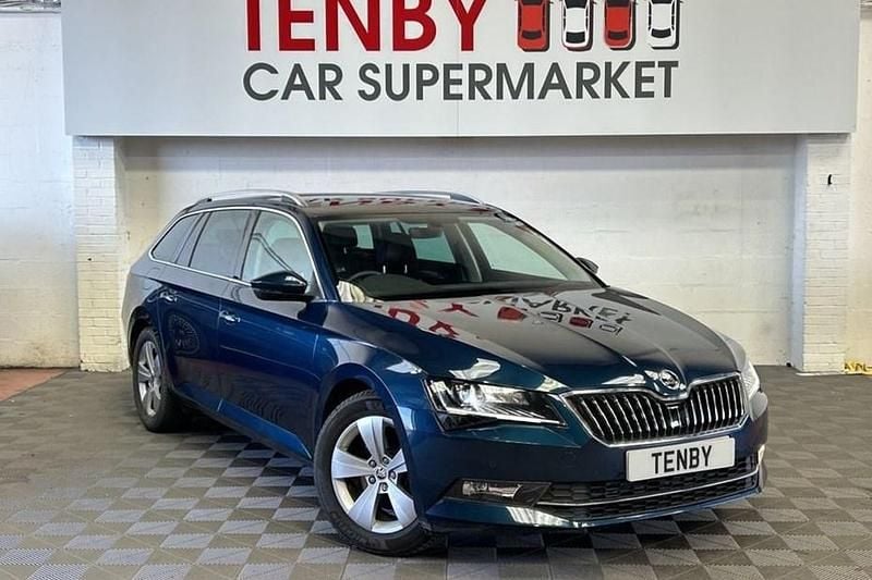 Blue Used 2017 Skoda Superb SE L Executive Estate | £10,795 (Good price) - Image 1/1