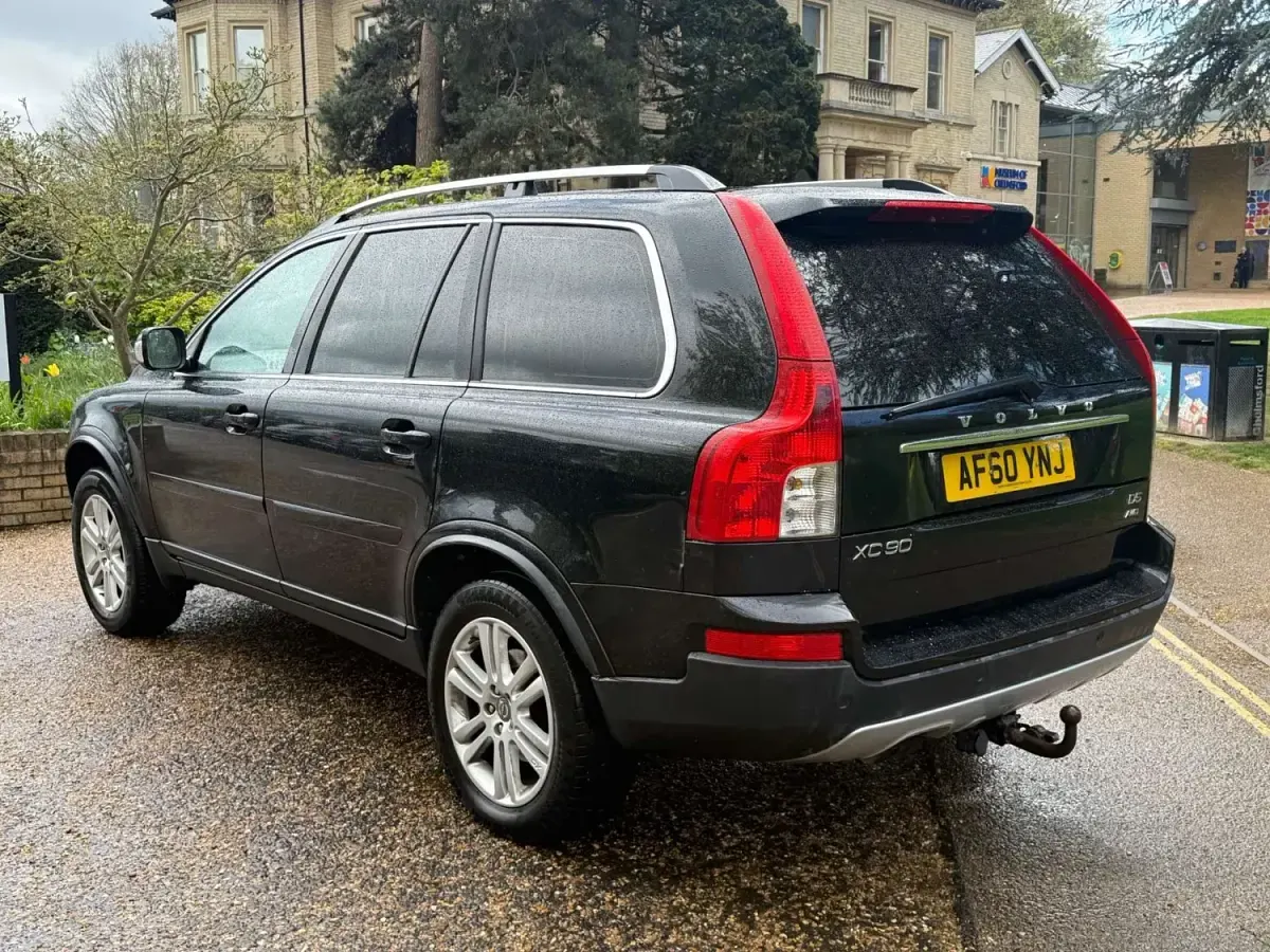 Gebraucht Volvo XC90 SE 163 PS (119 kW) 2010 Schwarz SUV